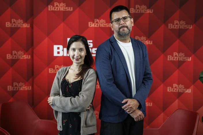 Let’s get (c)loud - startupy w chmurach